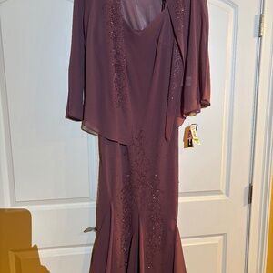 NWT. Mother of the Bride dress
